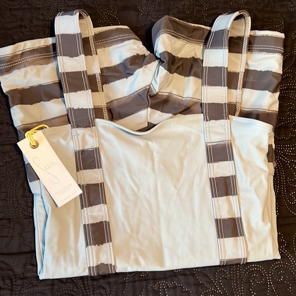 “RARE FIND” Malibu One Piece Swimsuit - Picture 5 of 6